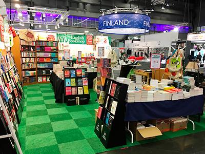 Book fair stand image 2